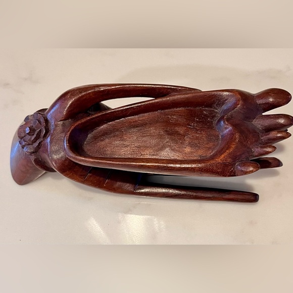 Vintage HandCarved Wooden Sculpture + Intricate Details in a unique hand shape - Picture 12 of 13